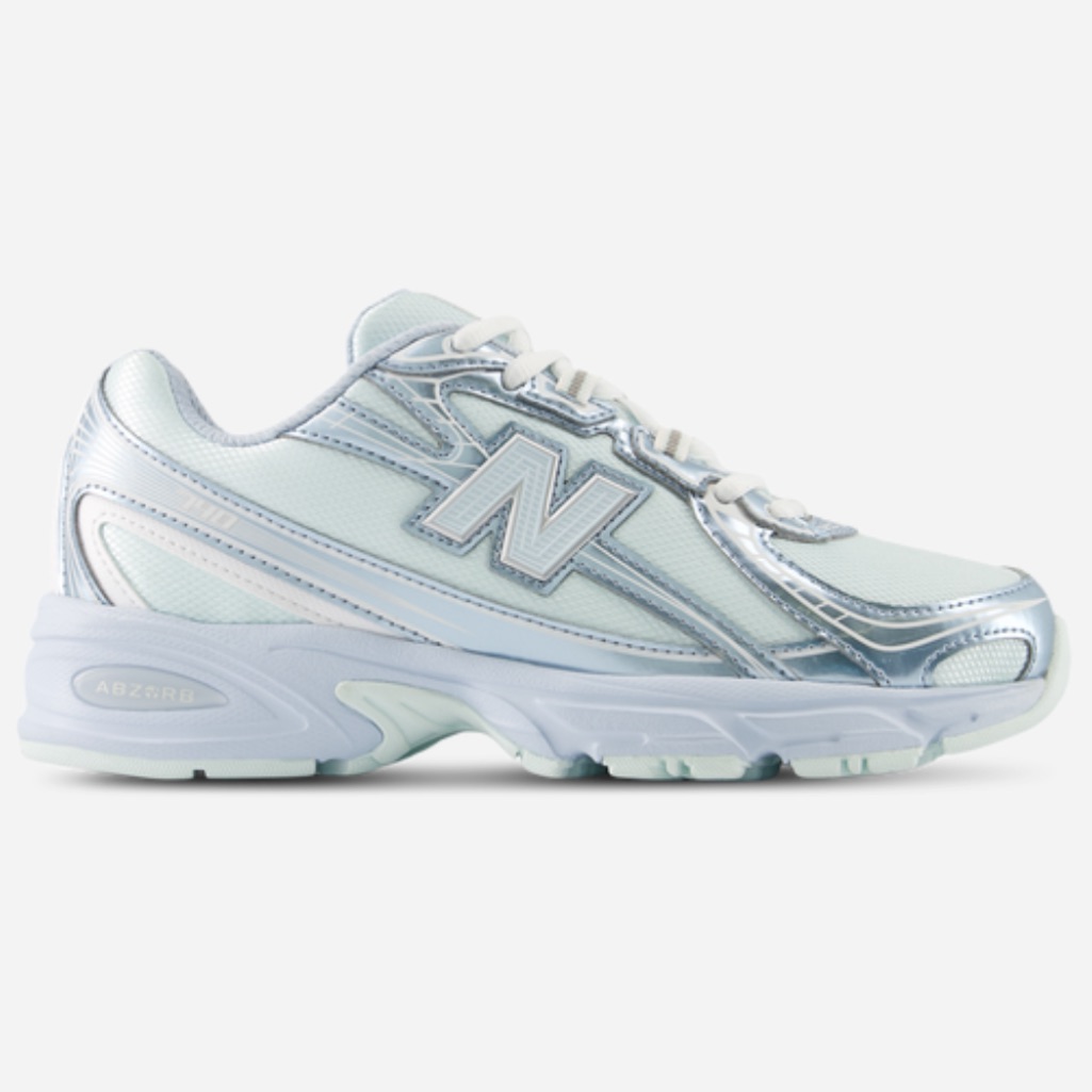 New Balance 740 Ice Blue